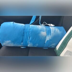 BAGGU Clouds Print Picnic Blanket